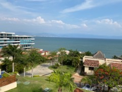 Apartment rental with oceanview and easy beach access at Palma building, Punta Esmeralda Riviera Nayarit