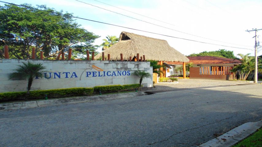 Punta Pelicanos Condominiums, La Cruz de Huanacaxtle